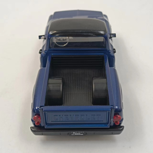 Машина (Пикап) 1:24 Jada 1969 Chevrolet C10 Stepside Pickup с дополнительным комплектом колес фото 7