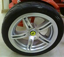 Колесо (правое) 430R для Ferrari Exclusive Арт. 42.16.10.86
