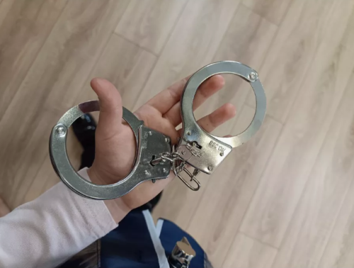 Игровой набор полицейского в сумке (с формой и аксессуарами) фото 7