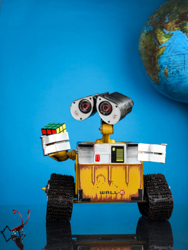 (светильник)  30 см Игрушка фигурка-светильник робот Wall-e (Валли) со светящимися глазами (таракан Хэл, кубик рубик) фото 8