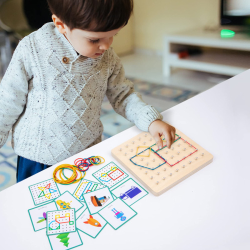 Деревянный геоборд с резинками и карточками нейротренажер (развивающие игры) фото 2