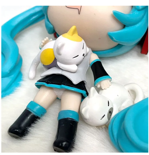Фигурка аниме Мику Хацунэ спящая Miku Hatsune (11см) фото 5