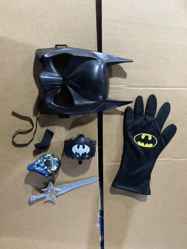 8812 Игровой набор Бэтмен с перчаткой и маской (Batman) фото 3