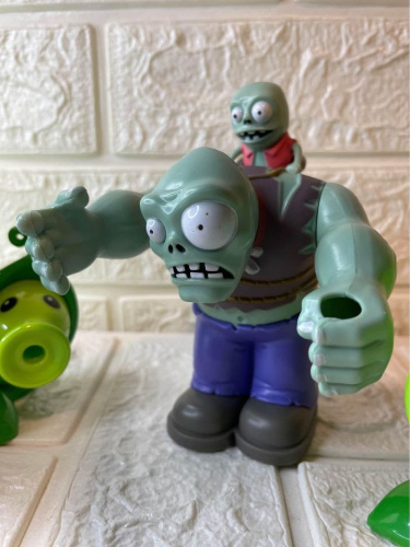 686-51 Игровой набор Зомби против Растений Plants vs Zombie (21 фигурка) фото 11