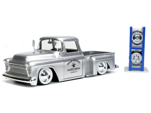 Машина (Пикап) Jada 1955 Chevy Stepside Pickup 1:24 с дополнительным комплектом колес фото 5