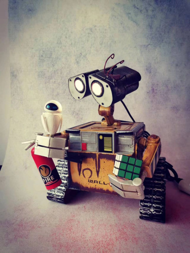 (светильник)  30 см Игрушка фигурка-светильник робот Wall-e (Валли) со светящимися глазами (таракан Хэл, кубик рубик) фото 2