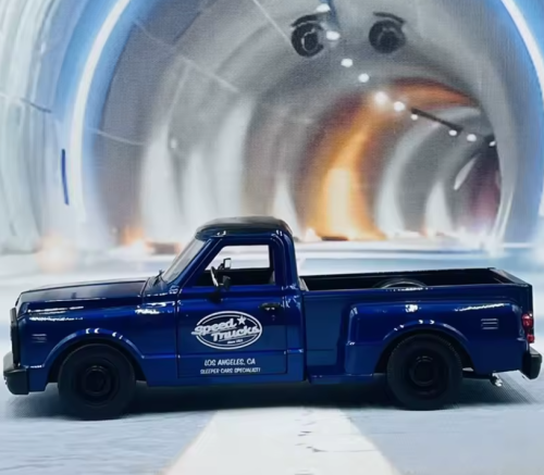 Машина (Пикап) 1:24 Jada 1969 Chevrolet C10 Stepside Pickup с дополнительным комплектом колес фото 3